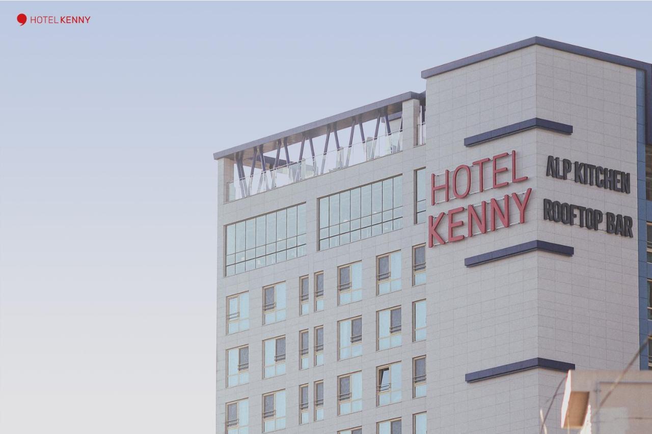 Hotel Kenny Йосу Екстериор снимка